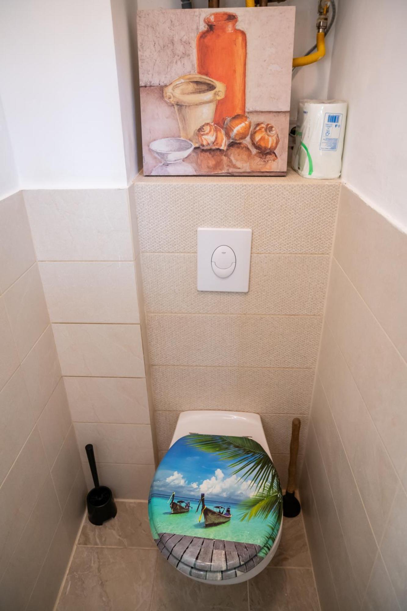 Winestone Corner Apartment Ντέμπρετσεν Εξωτερικό φωτογραφία