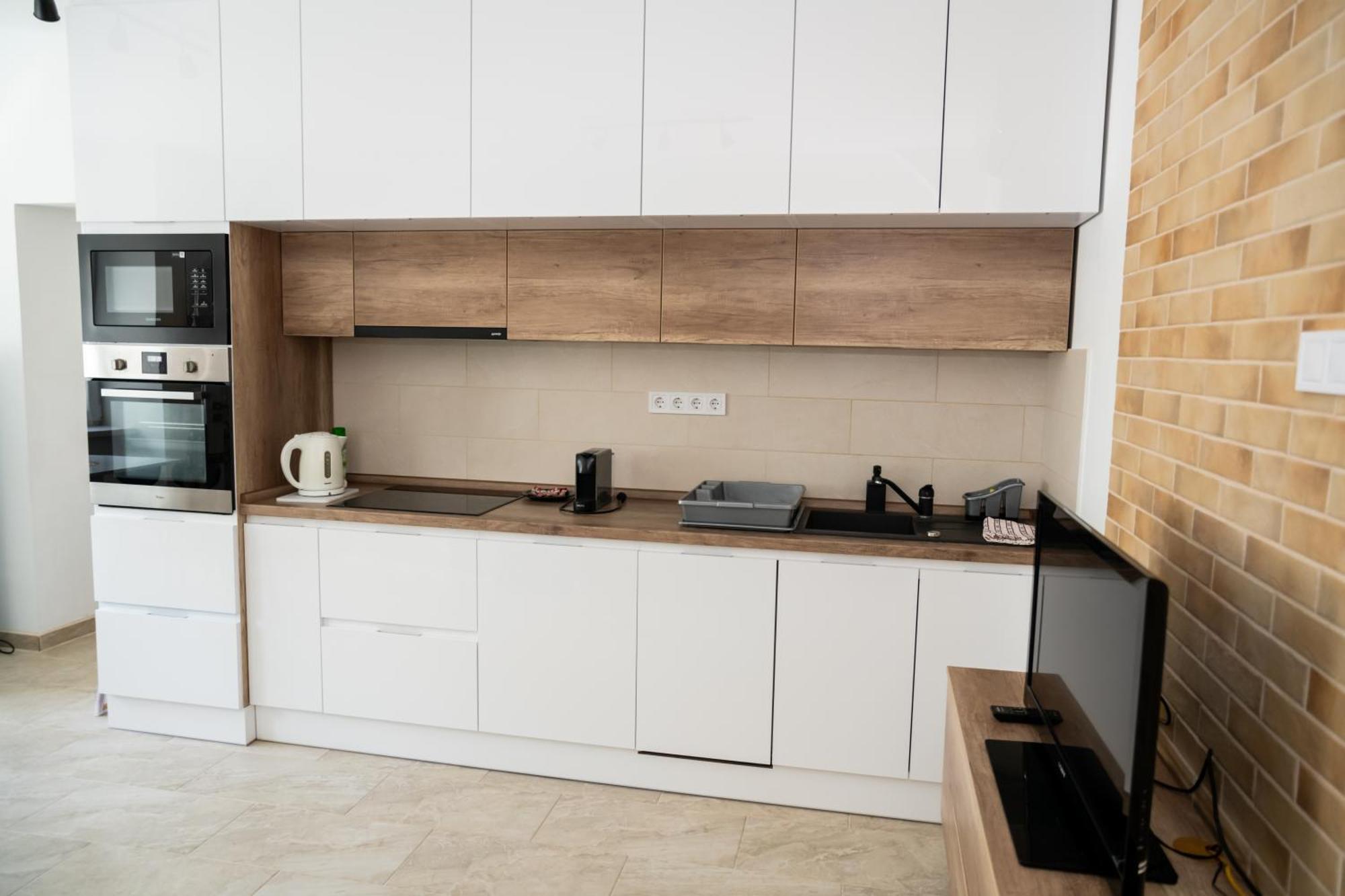 Winestone Corner Apartment Ντέμπρετσεν Εξωτερικό φωτογραφία